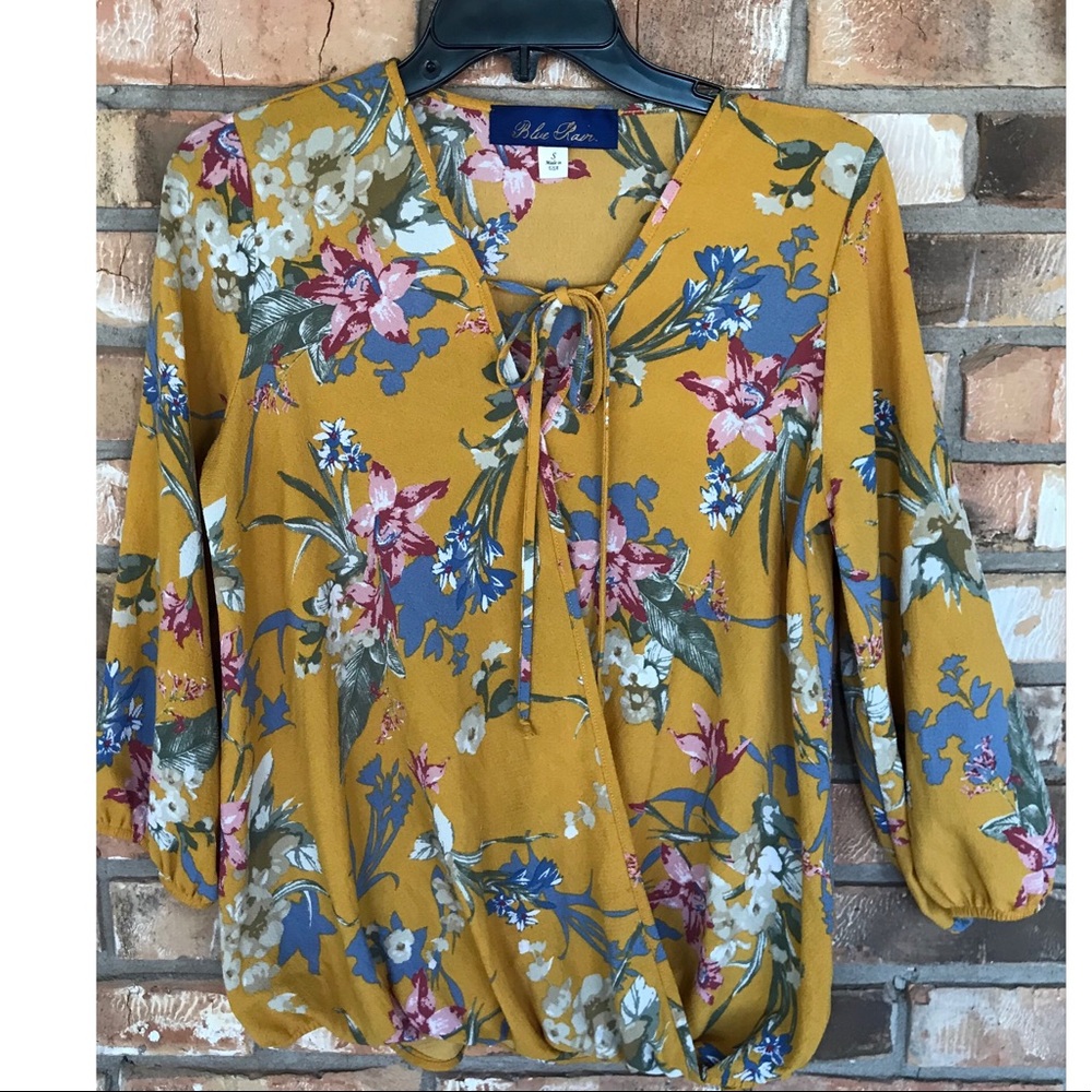 Blue Rain Women’s Gold Multicolored Floral Print Top Size Small
